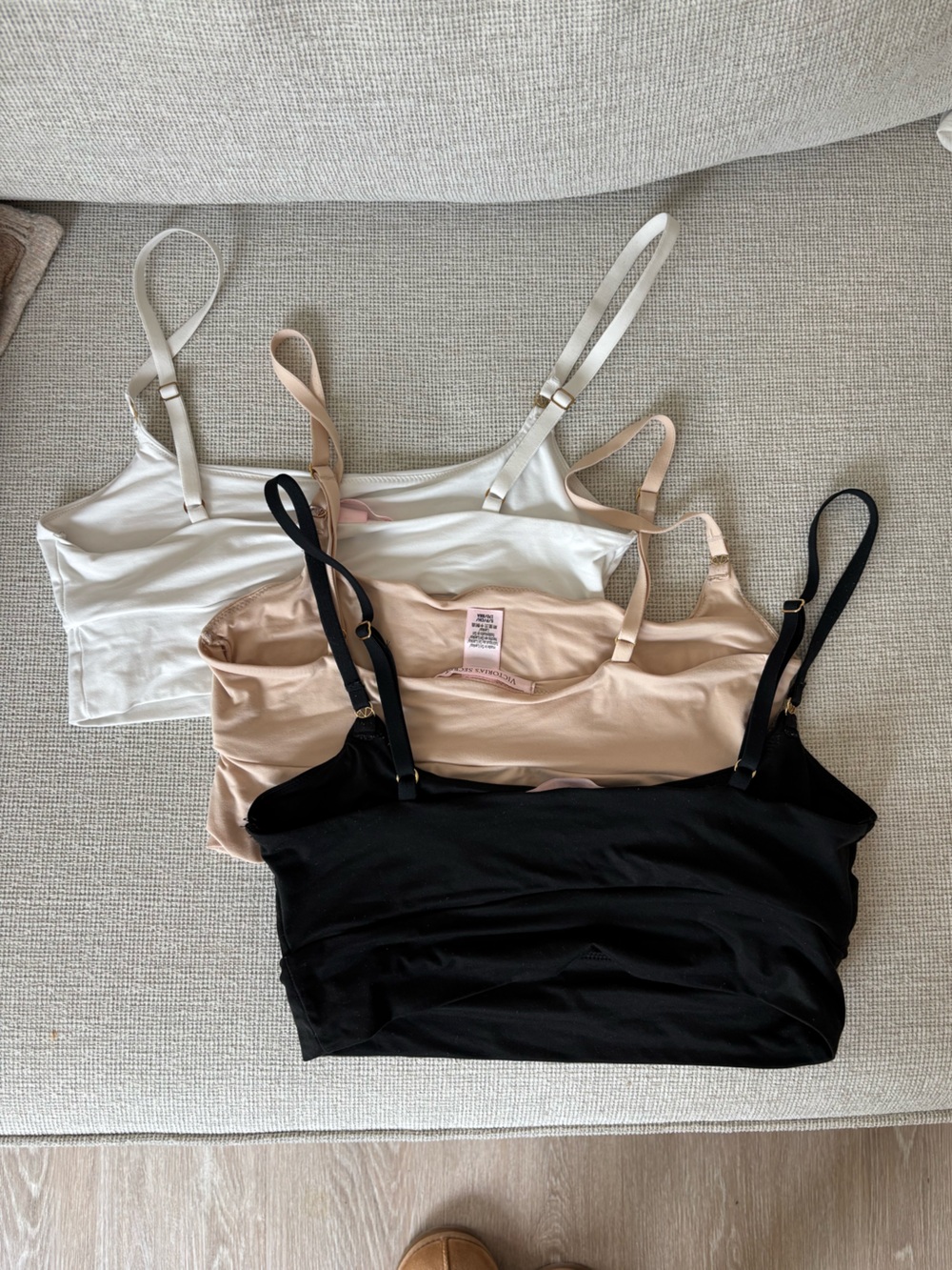 VS Bodywear by Victoria with Feathersoft™ Innovation Bralette Bundle - Picture 2 of 4